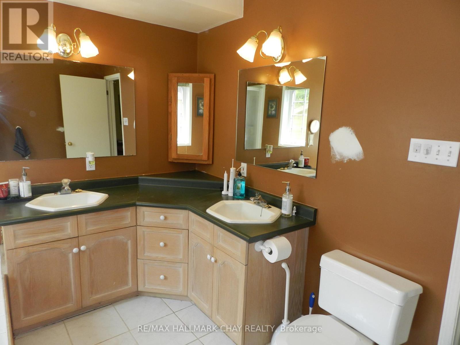 102 MCCARRON CRES