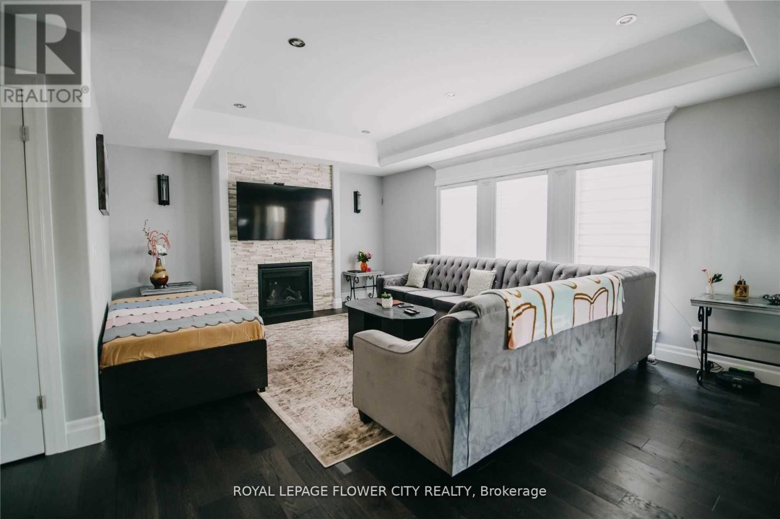 173 MAXWELL CRES