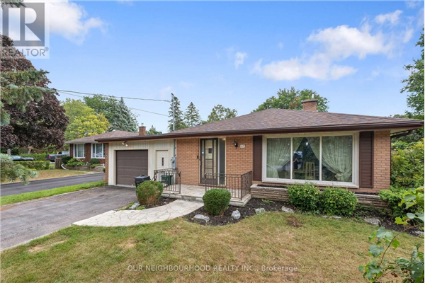 27 LESLEY DR, Belleville