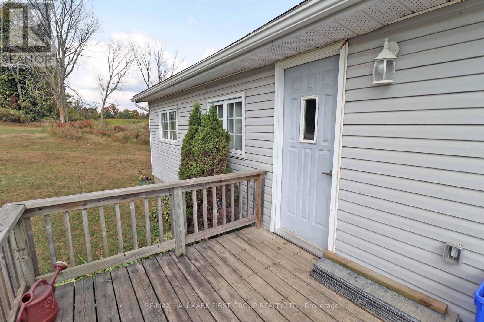 1304 HUNT CLUB RD