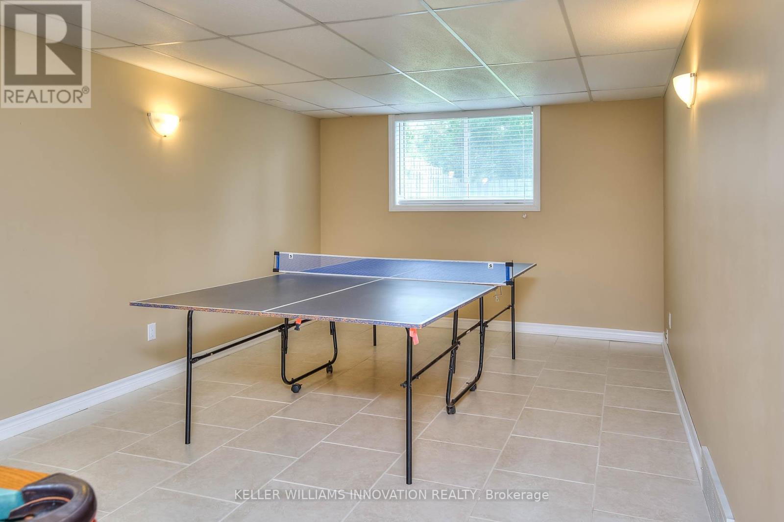349 COLERIDGE PL