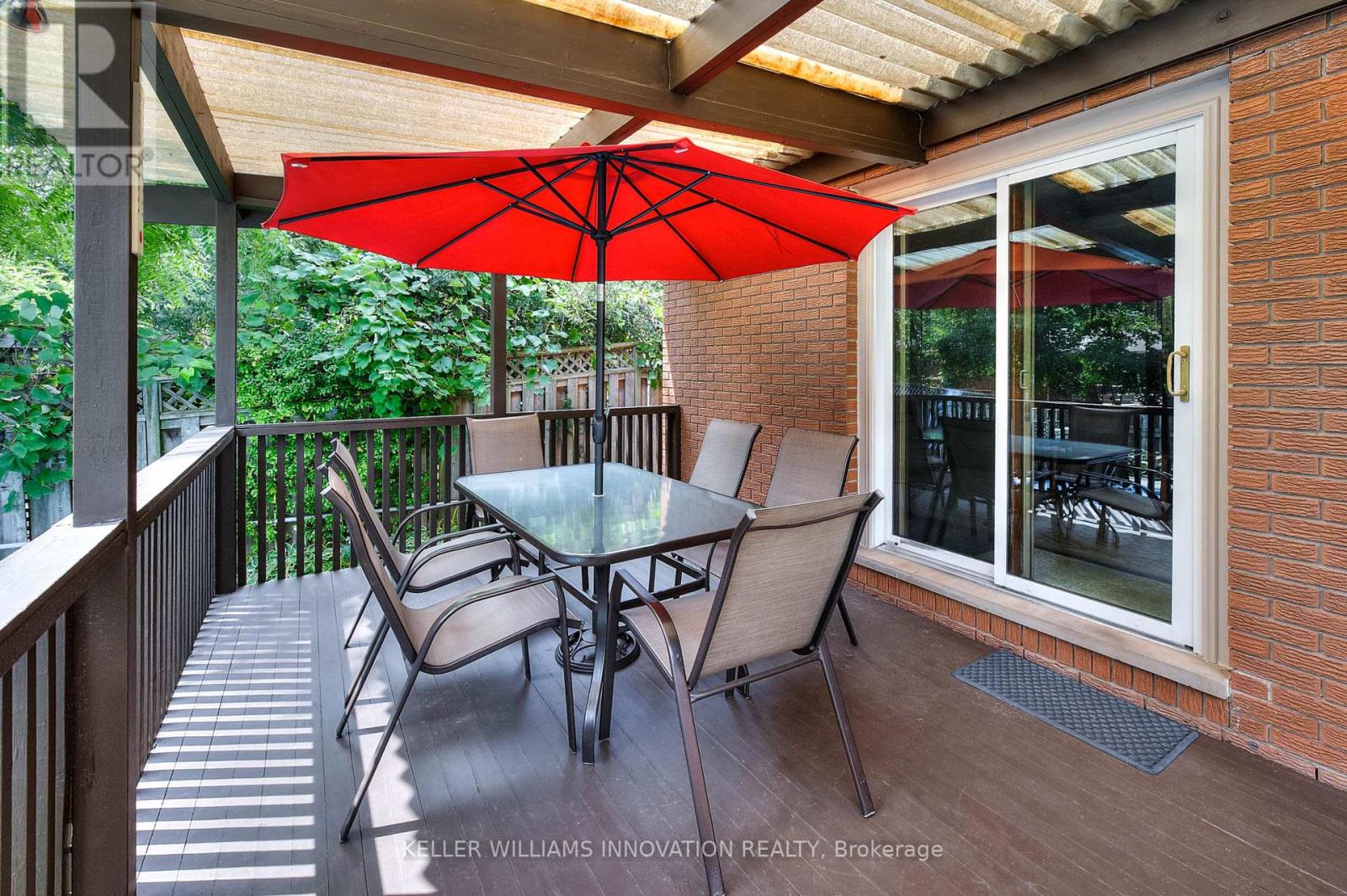 349 COLERIDGE PL