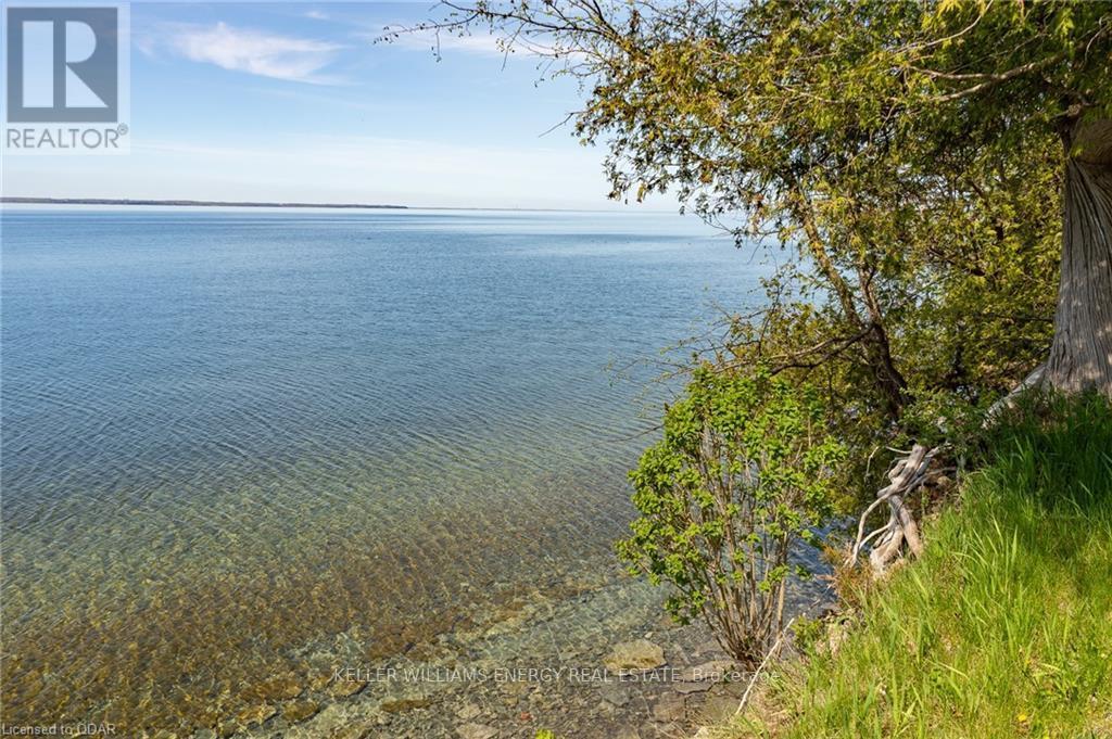 5062 LONG POINT RD