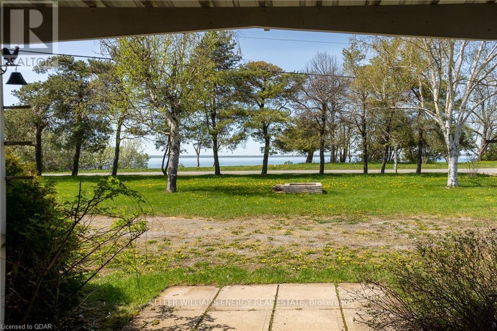 5062 LONG POINT RD