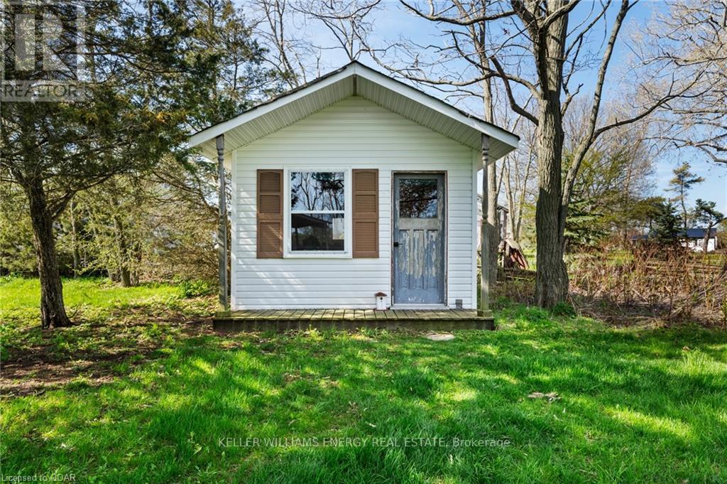 5062 LONG POINT RD
