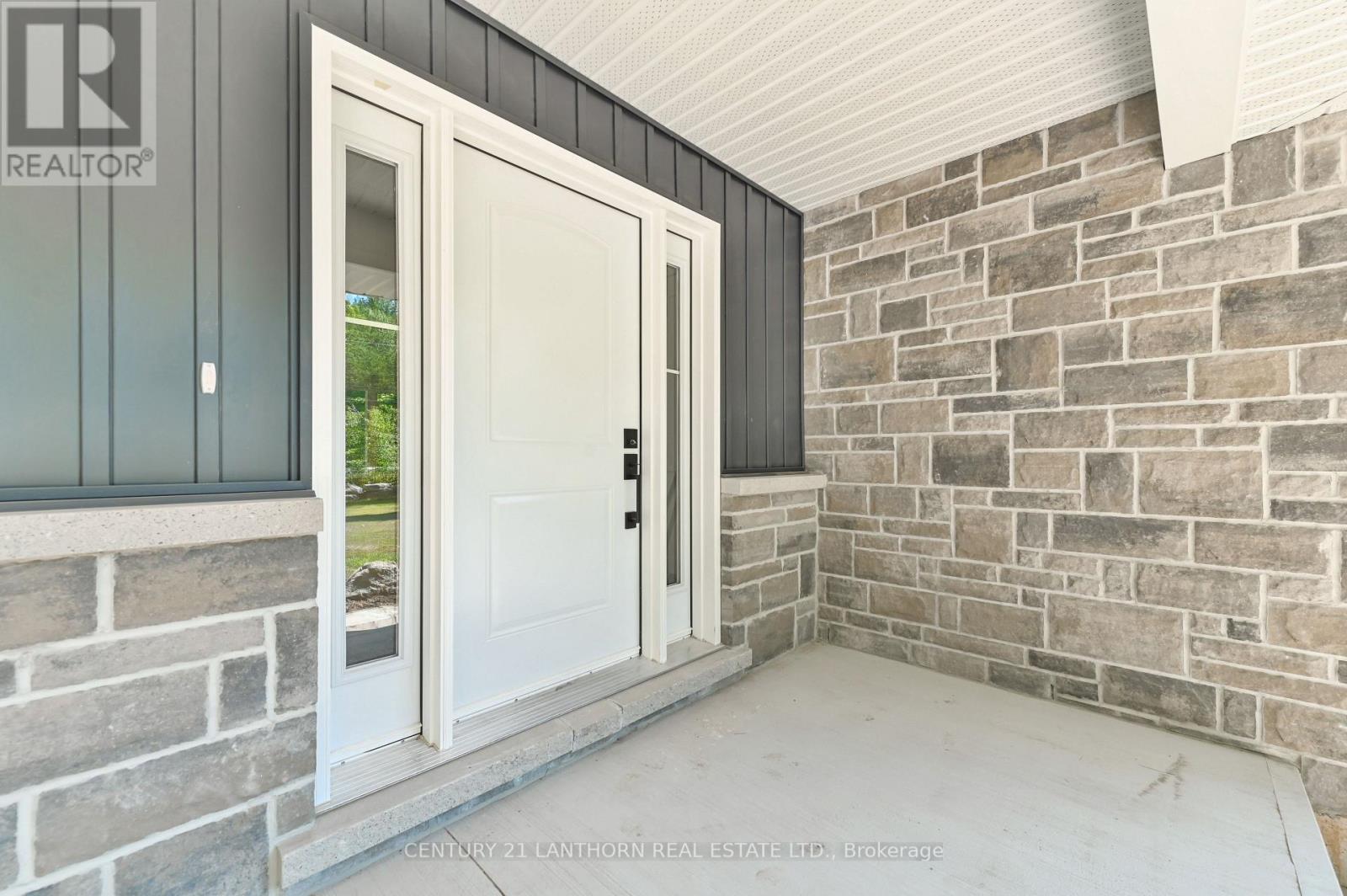 35 CROOKSTON RD