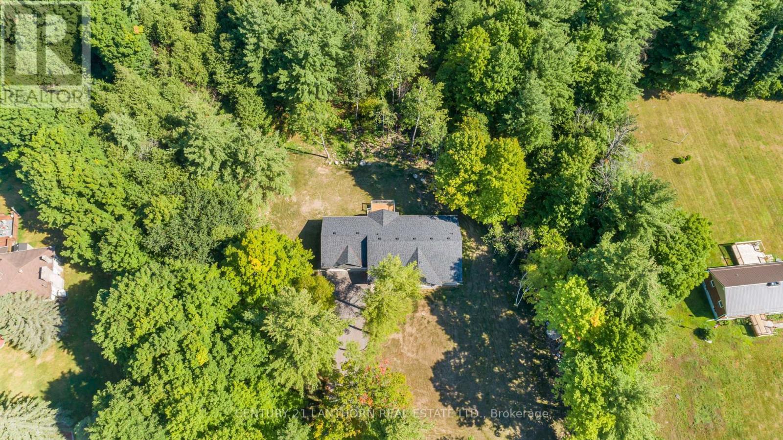 35 CROOKSTON RD