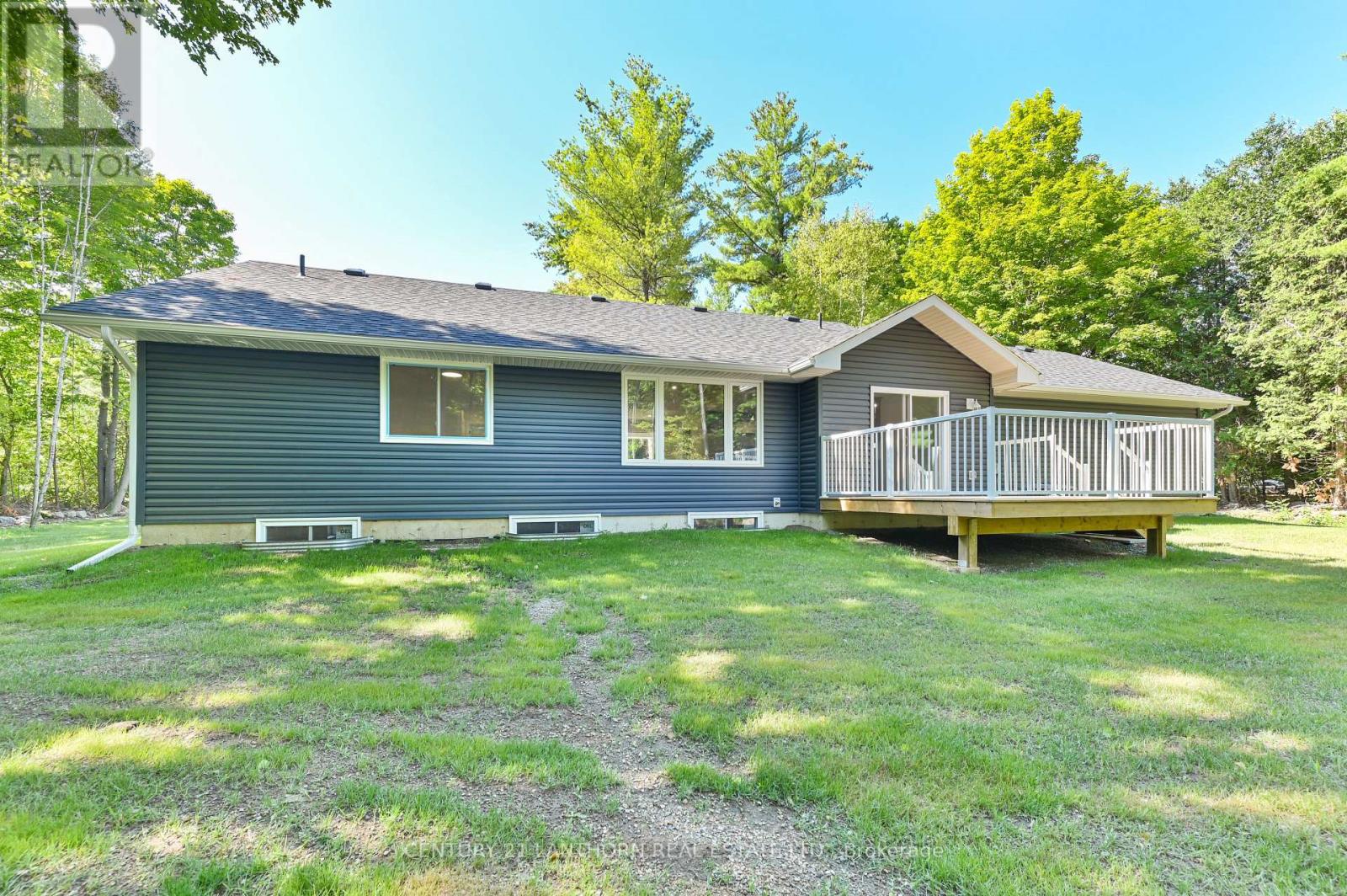 35 CROOKSTON RD