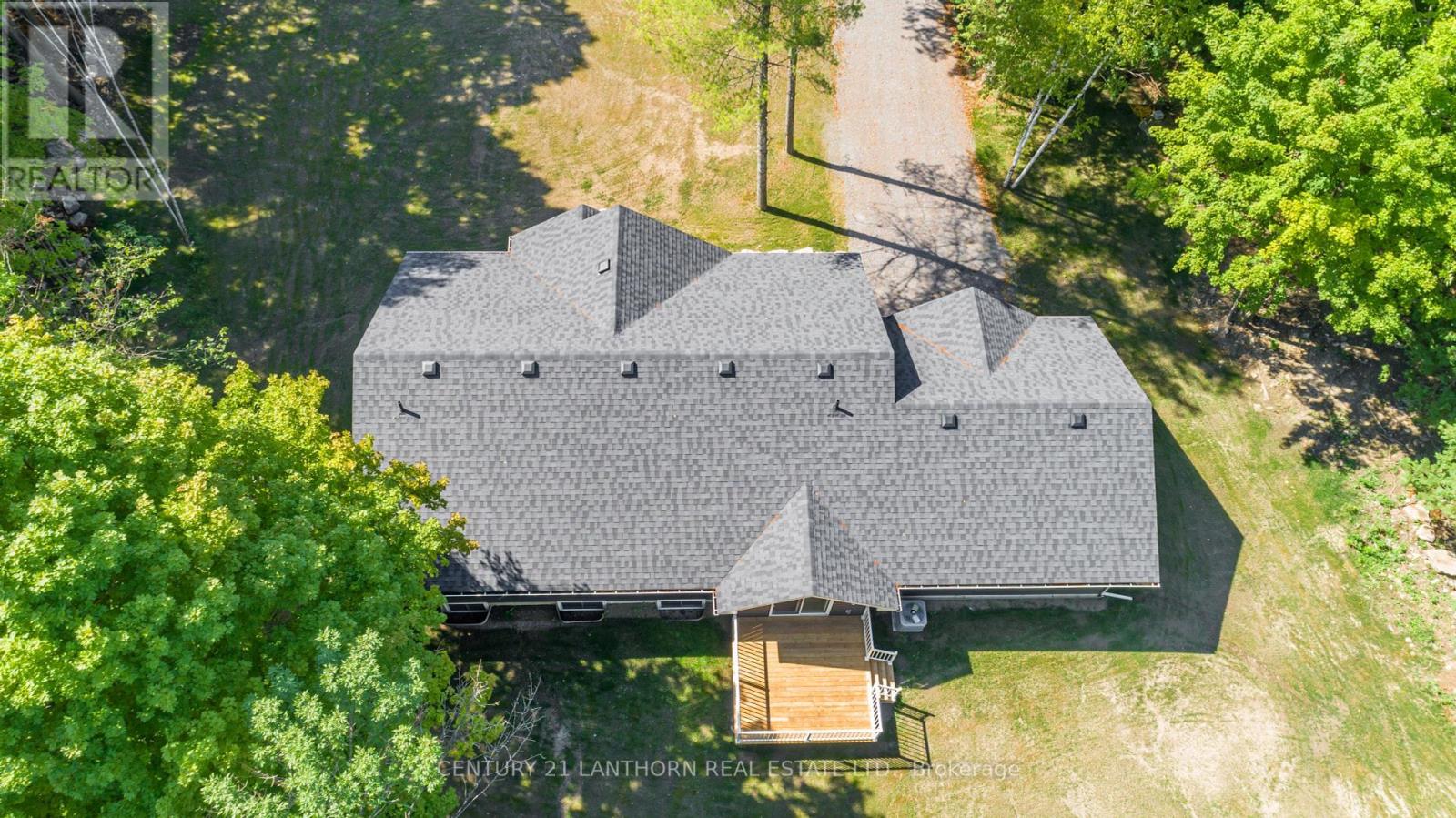 35 CROOKSTON RD