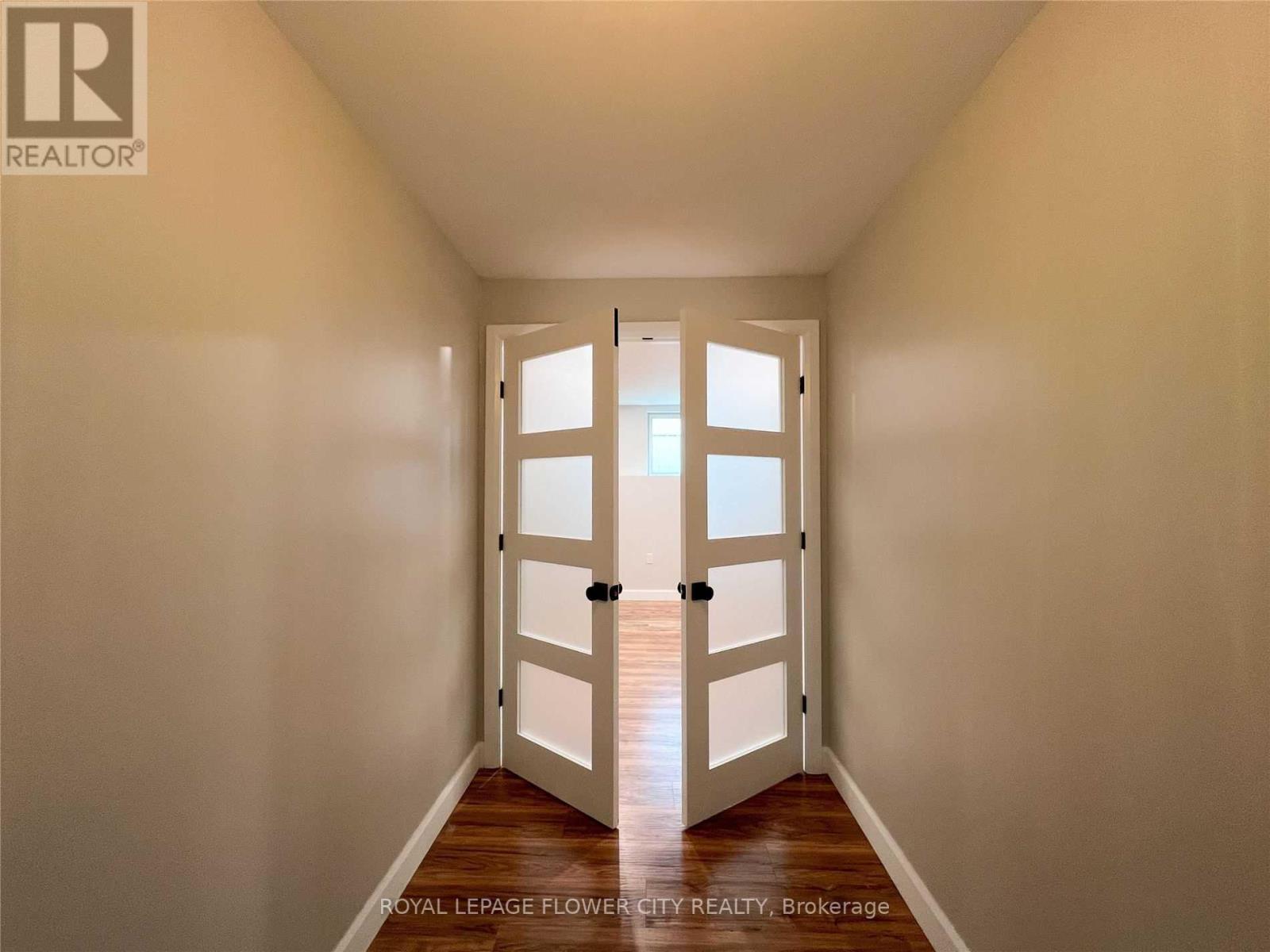 31 FOX DEN DR
