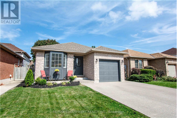 65 HILLGARDEN DR, Hamilton