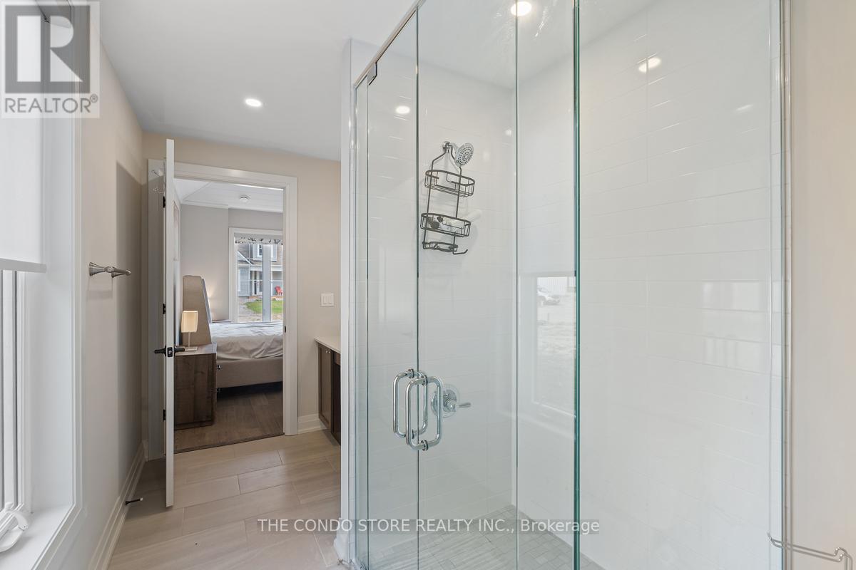 #39 -2054 PENINSULA RD, #39