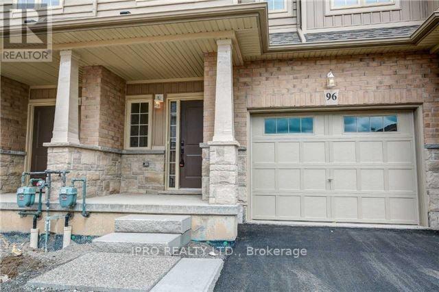 96 DUNROBIN LANE