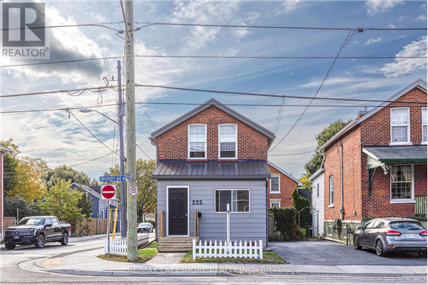 225 UNIVERSITY AVE W, Cobourg