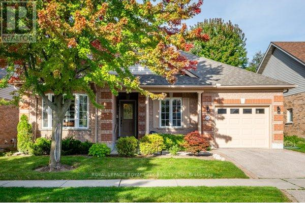 12 WINTERBERRY LANE, Guelph