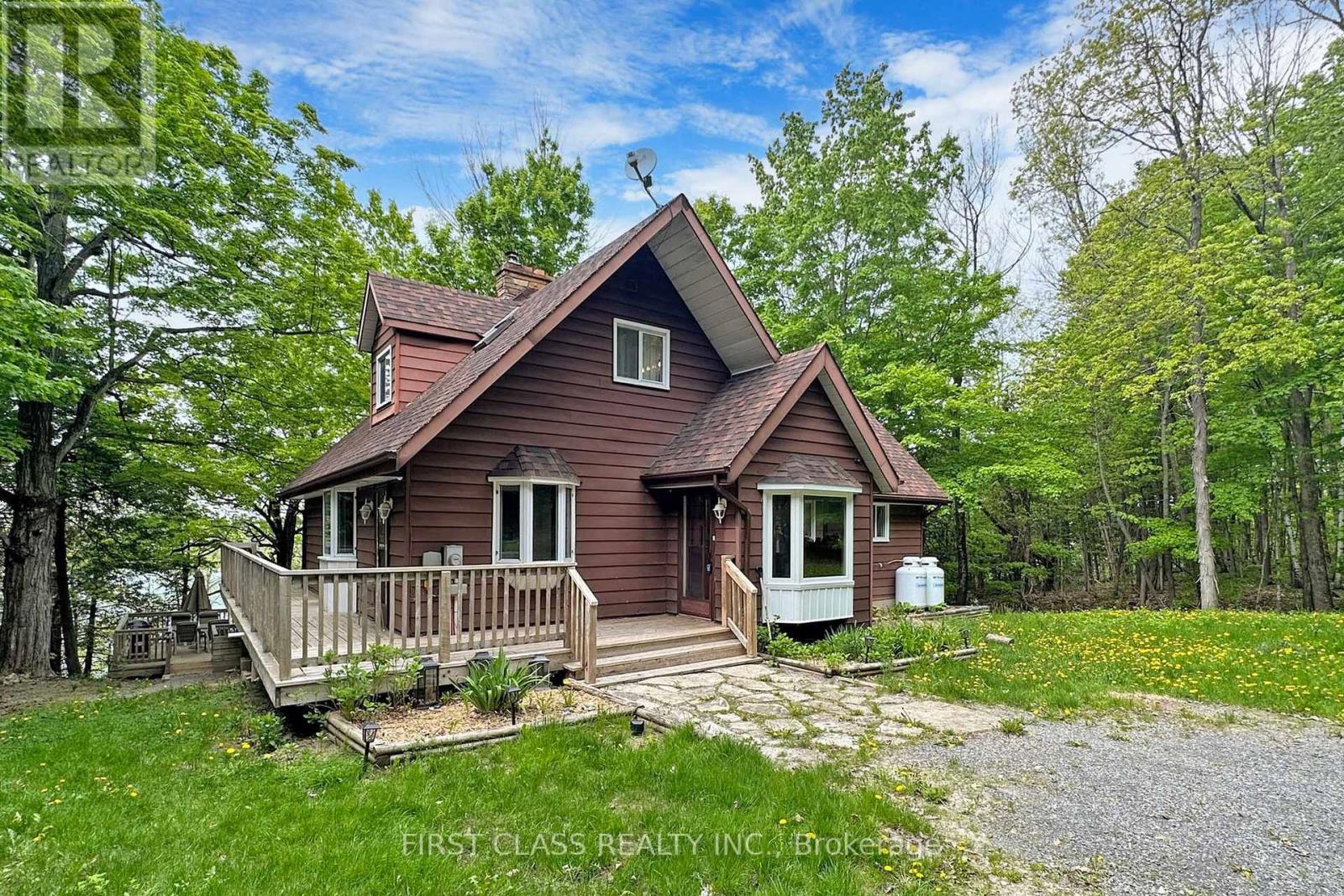20 GREENFIELD LANE