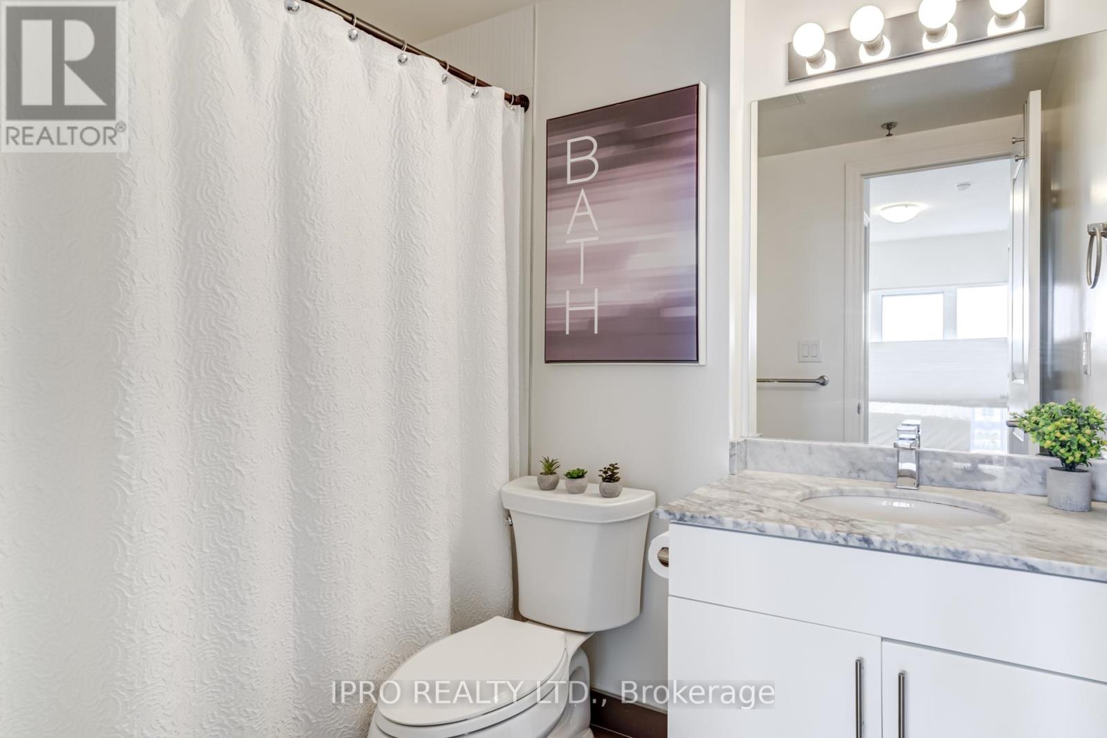 #309 -560 NORTH SERVICE RD, #309