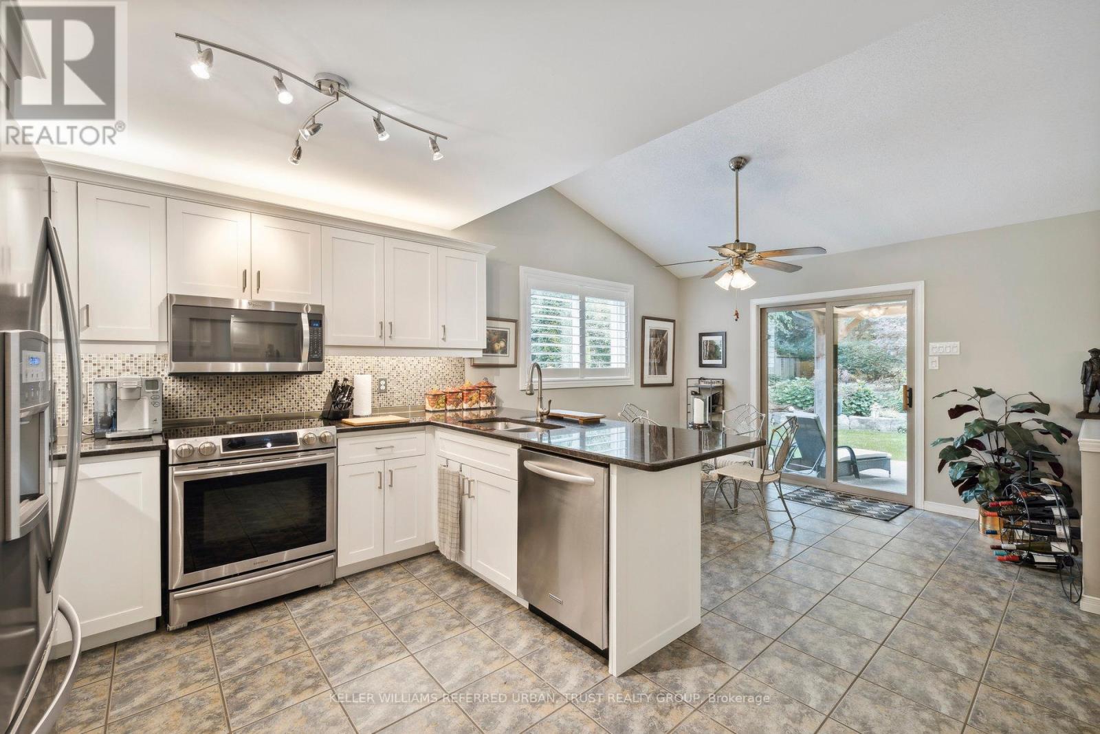 29 TAMARACK CRT