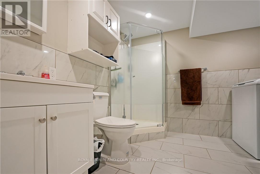 9 LAKEVIEW COTTAGE RD