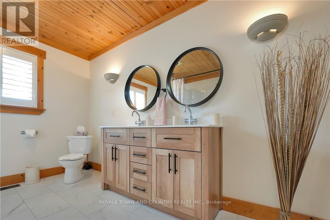 9 LAKEVIEW COTTAGE RD