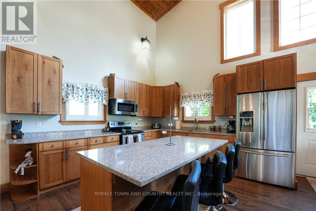 9 LAKEVIEW COTTAGE RD