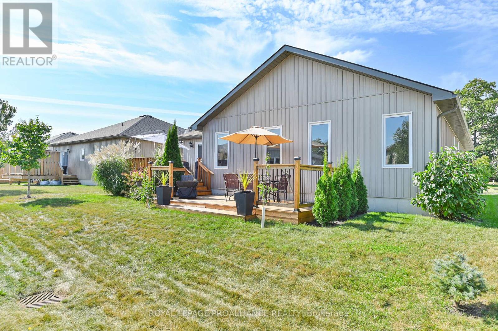 16 CONGER DR