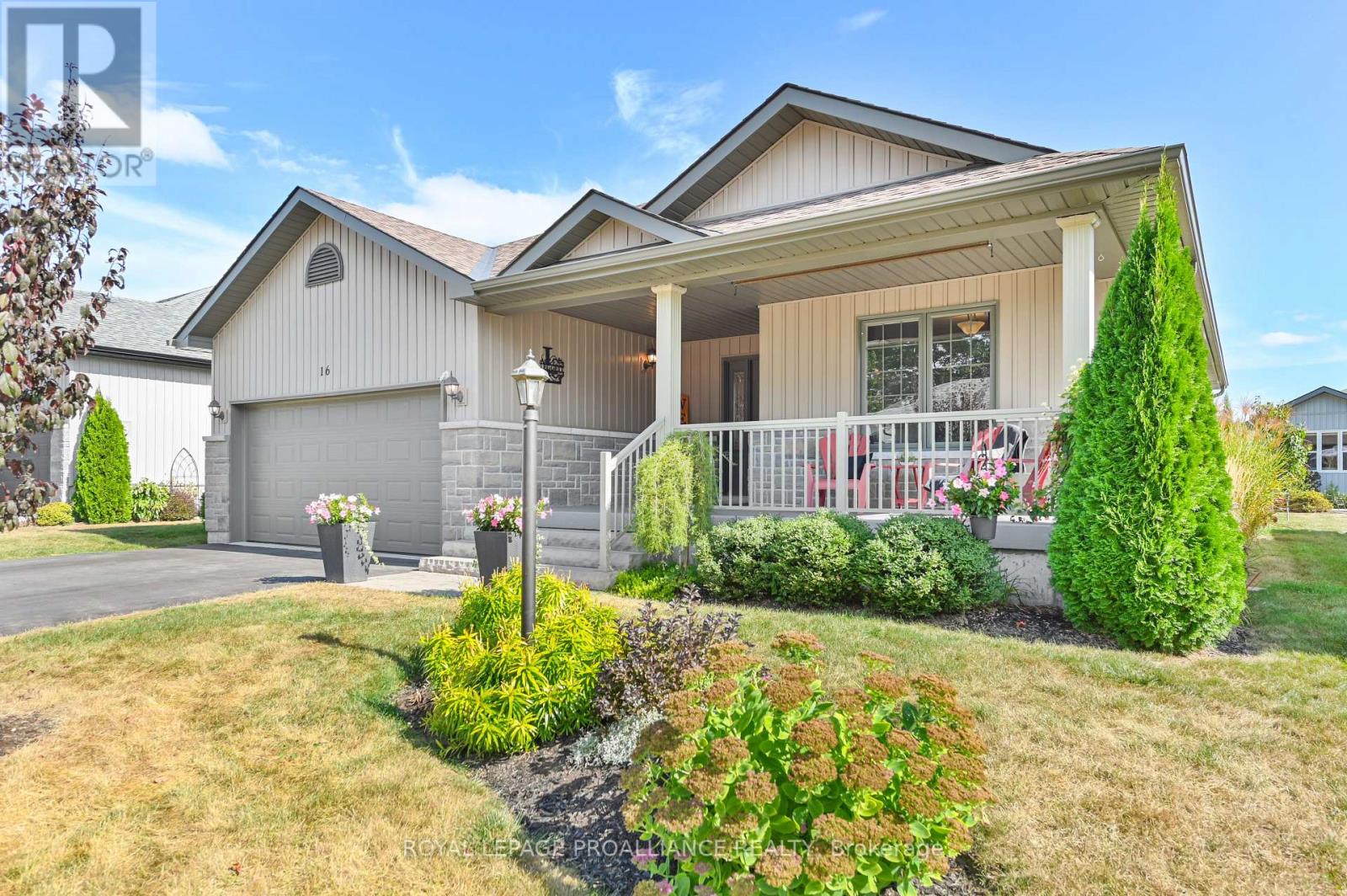 16 CONGER DR