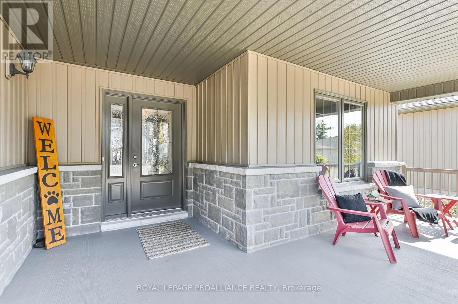 16 CONGER DR