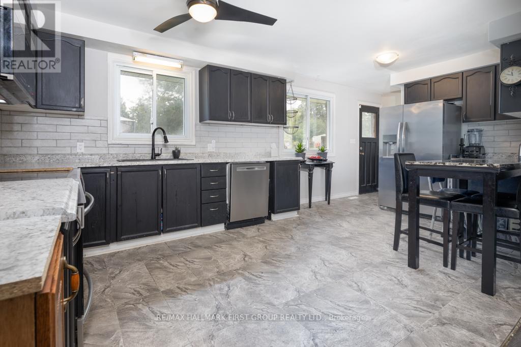 8 MCCABE ST W