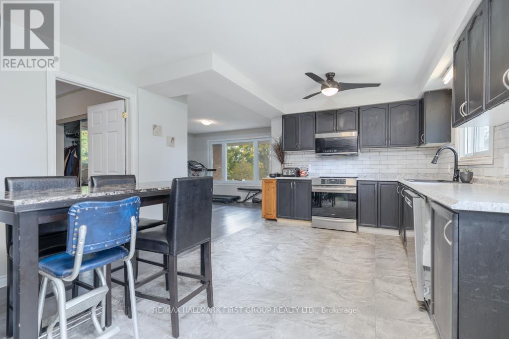 8 MCCABE ST W