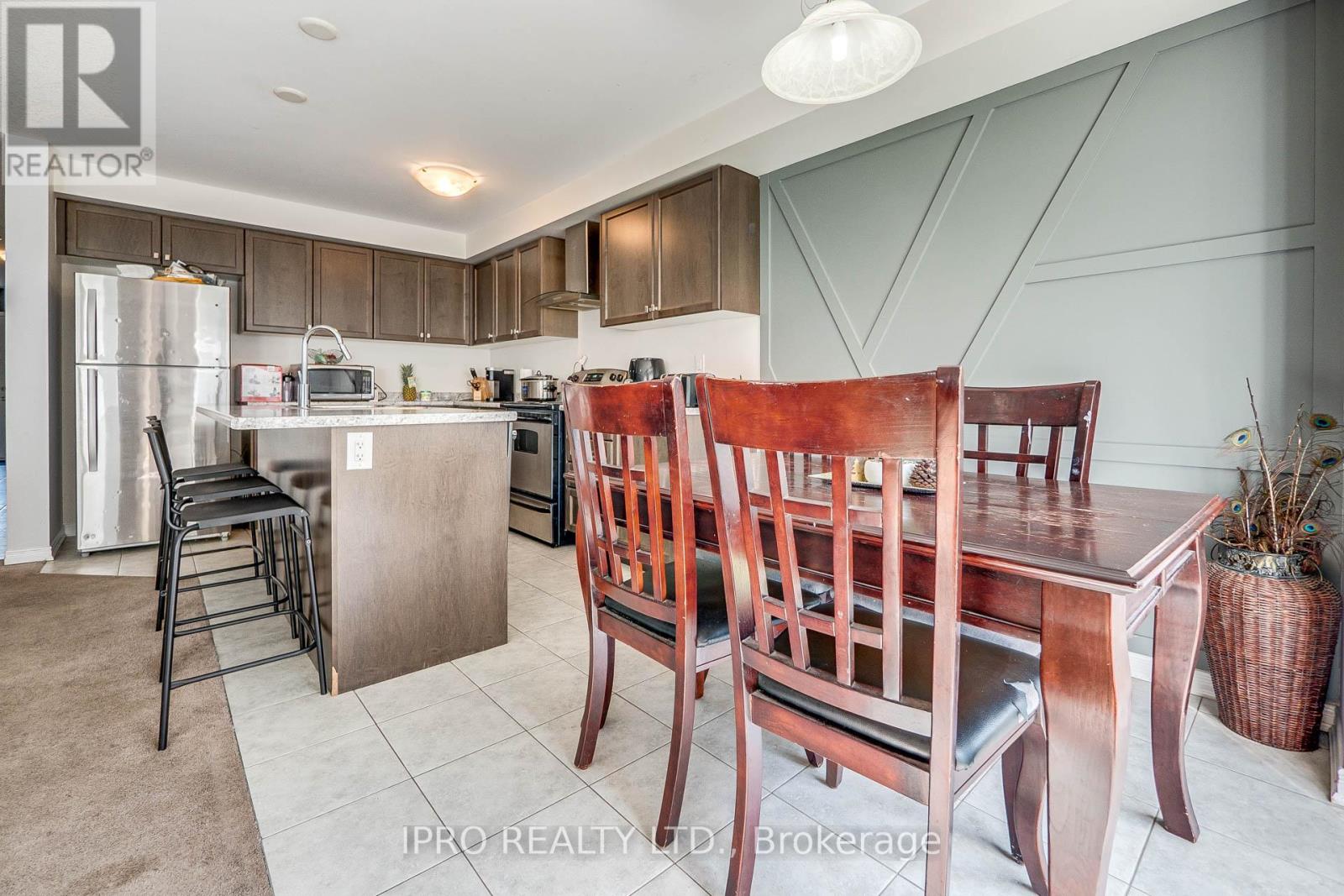 167 THOMPSON RD