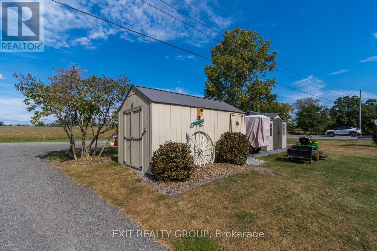 112 BUSH LANE