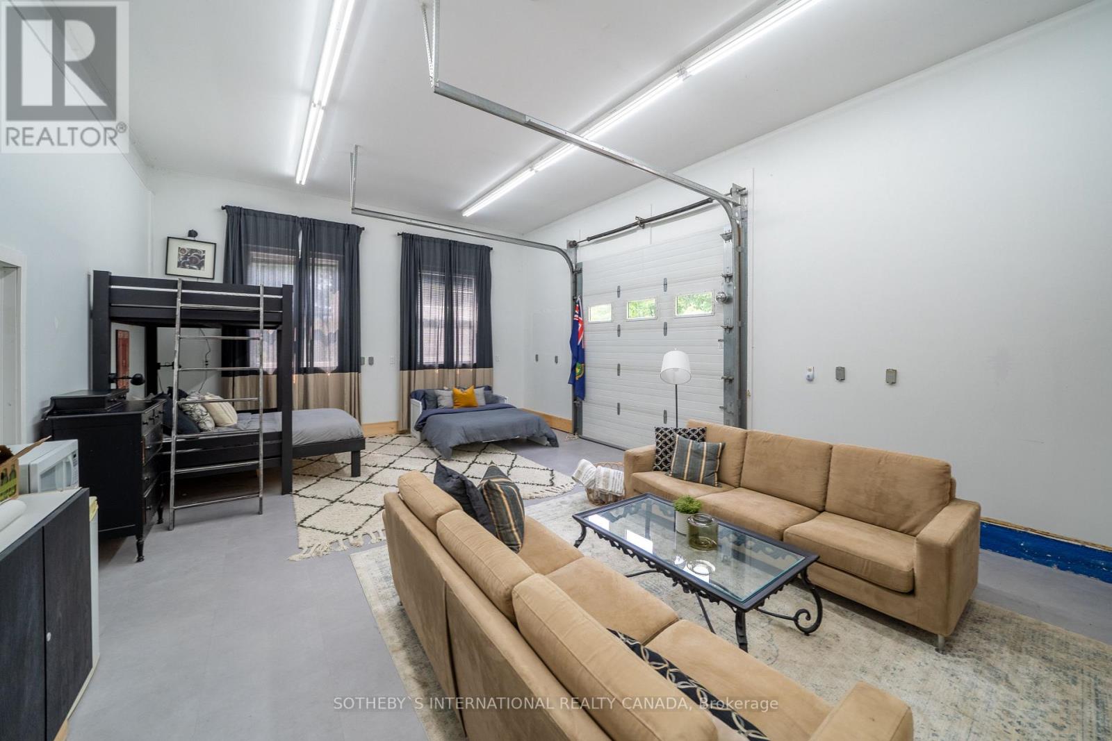 3286 COUNTY ROAD 8