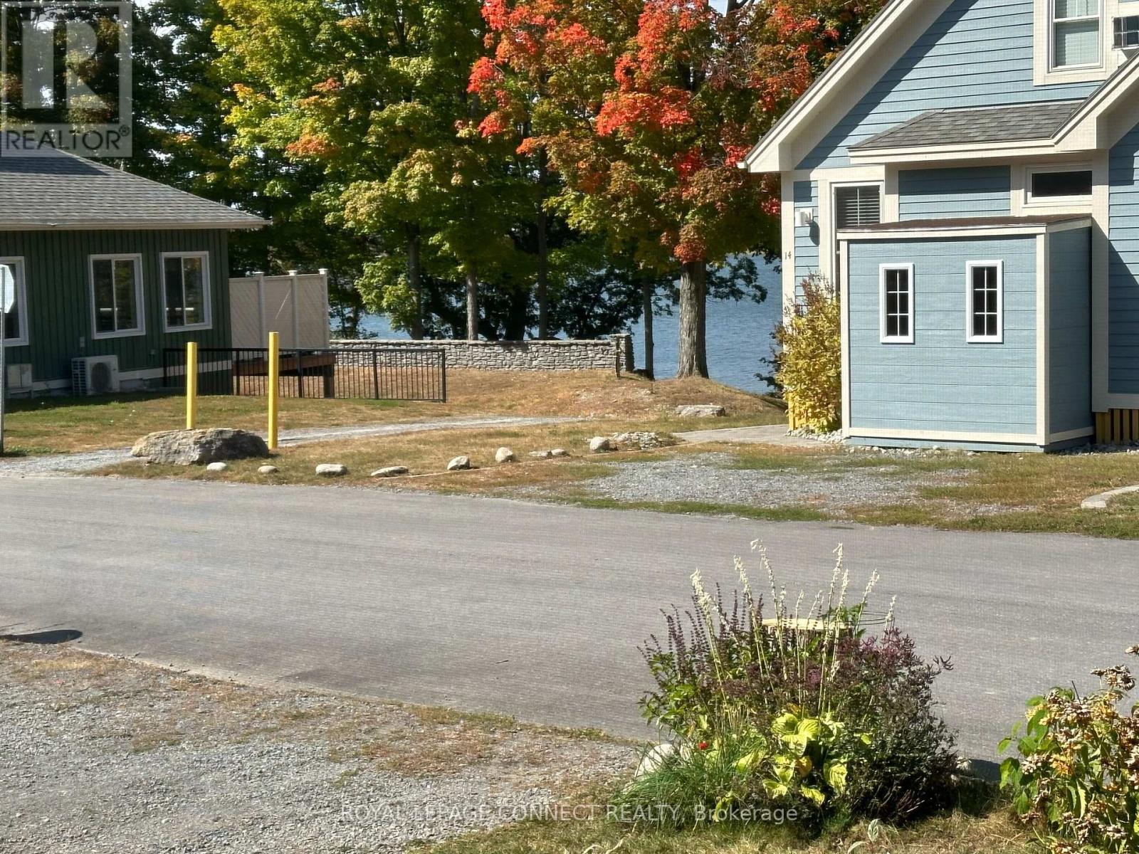 #167 -11 SUMMER VILLAGE LANE, #167