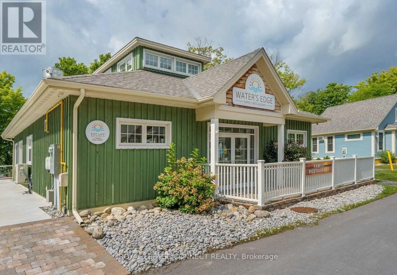 #167 -11 SUMMER VILLAGE LANE, #167