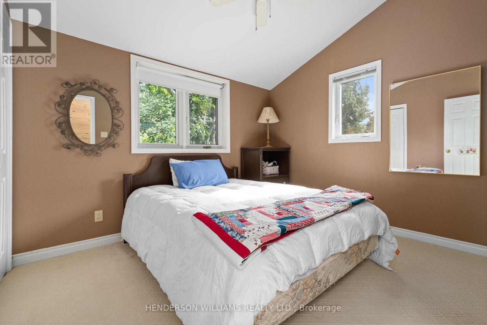37 CHRIST CHURCH LANE N