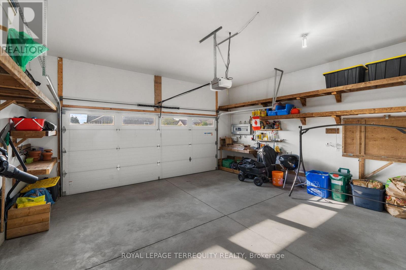60 SHEWMAN RD