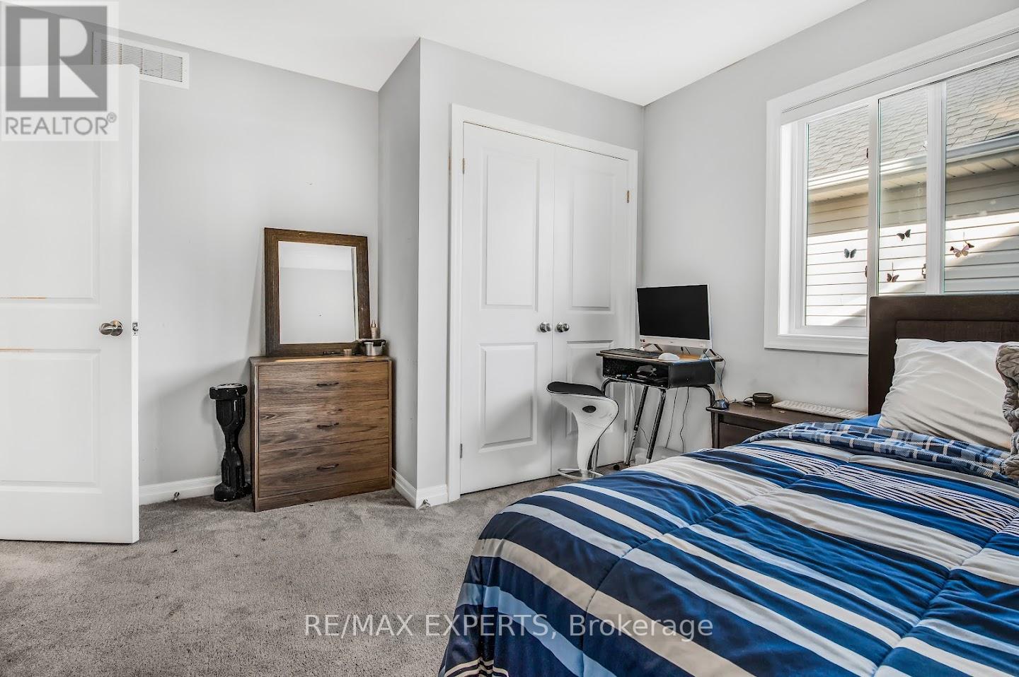 115 RENAISSANCE DR