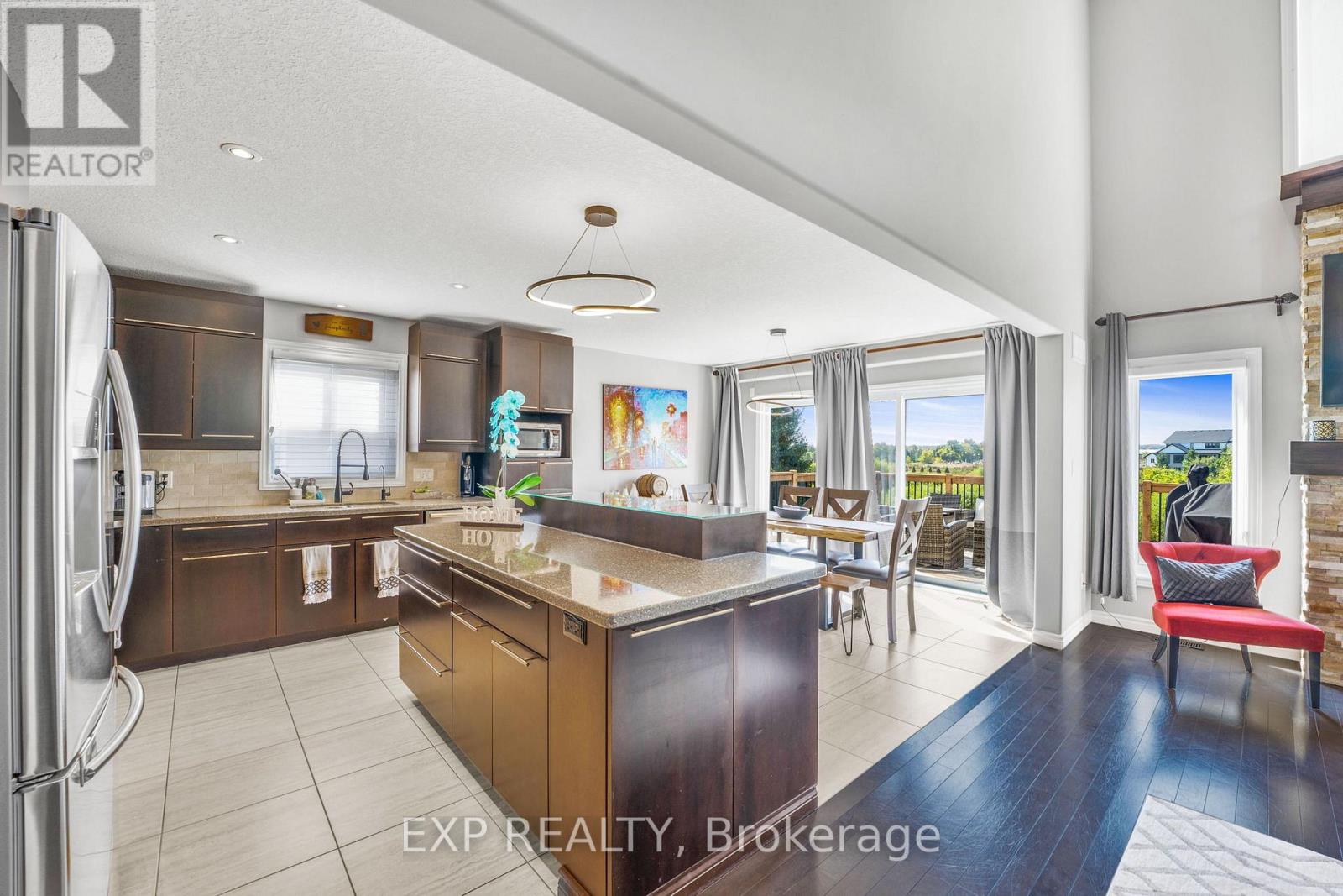 468 FAIRWAY RD