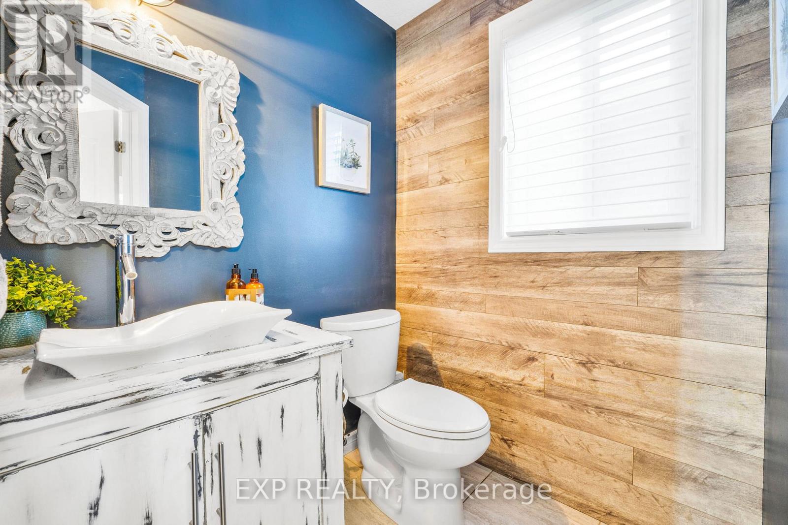 468 FAIRWAY RD