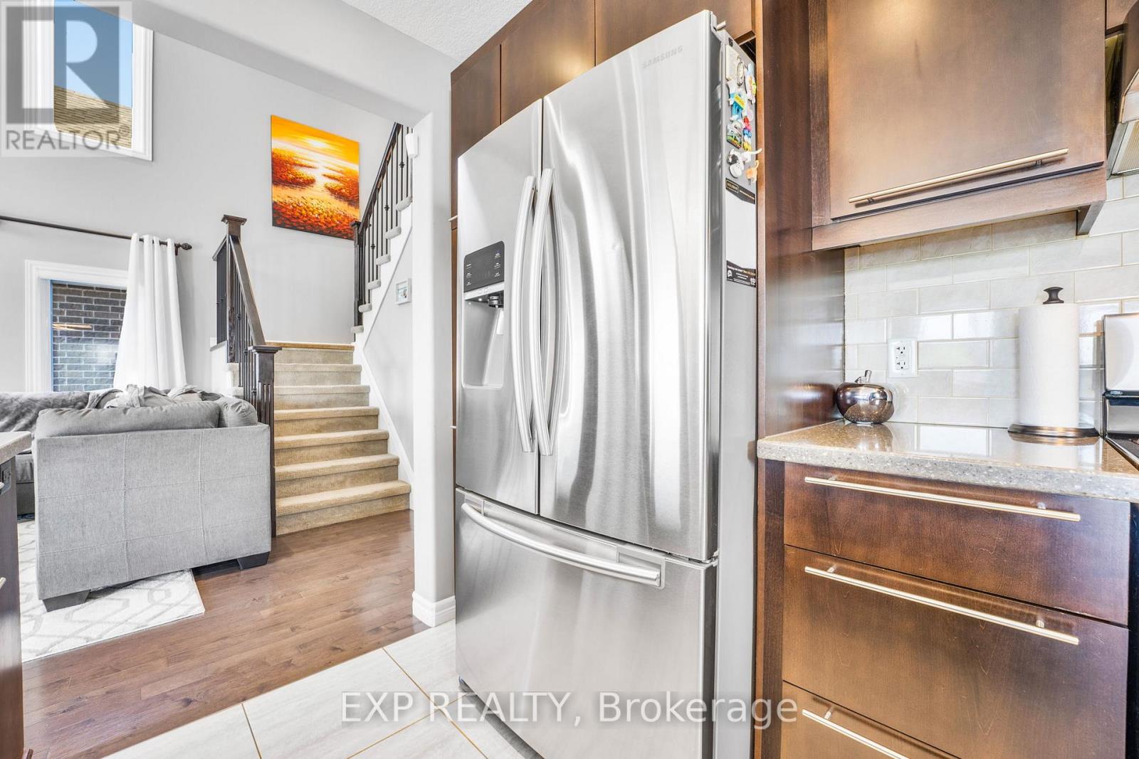 468 FAIRWAY RD