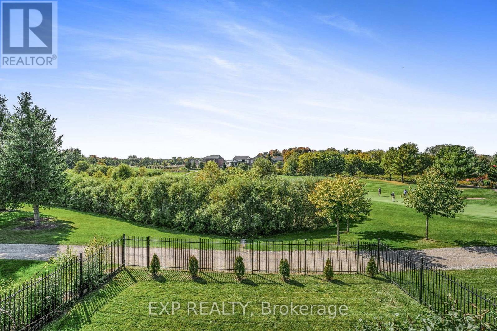 468 FAIRWAY RD