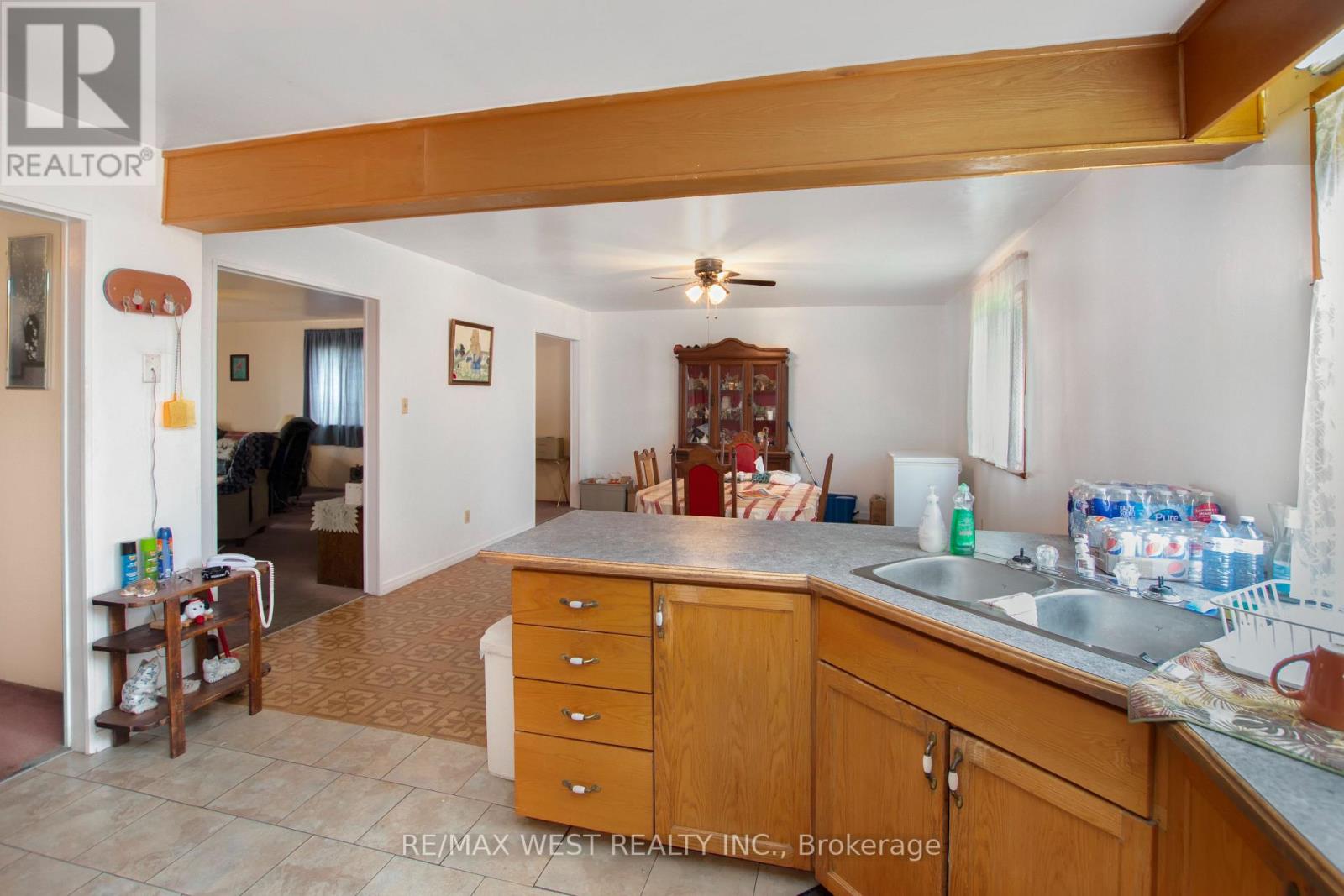 2075 FISH LAKE RD