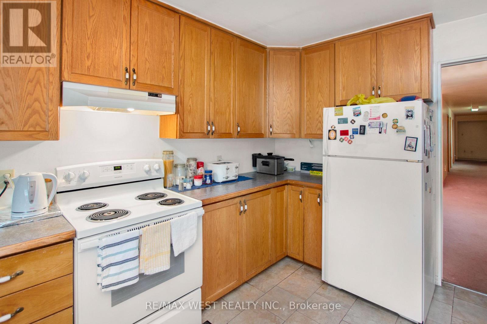 2075 FISH LAKE RD