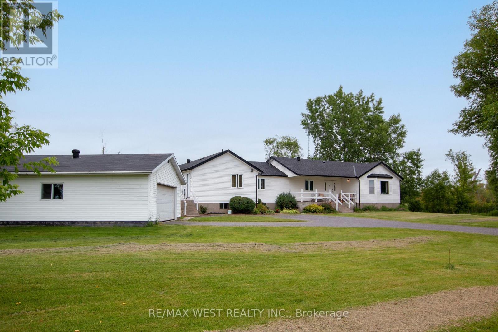 2075 FISH LAKE RD