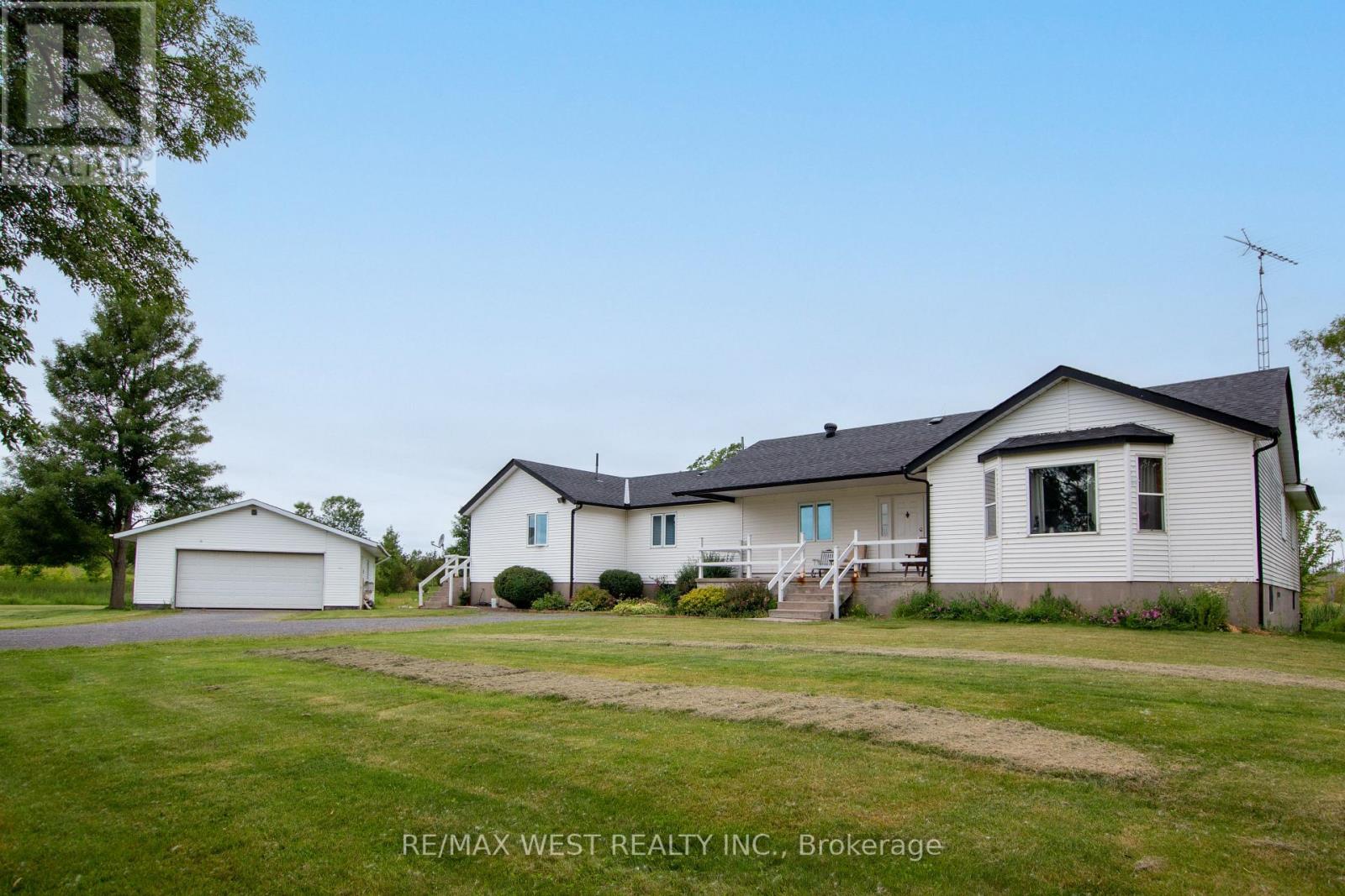 2075 FISH LAKE RD