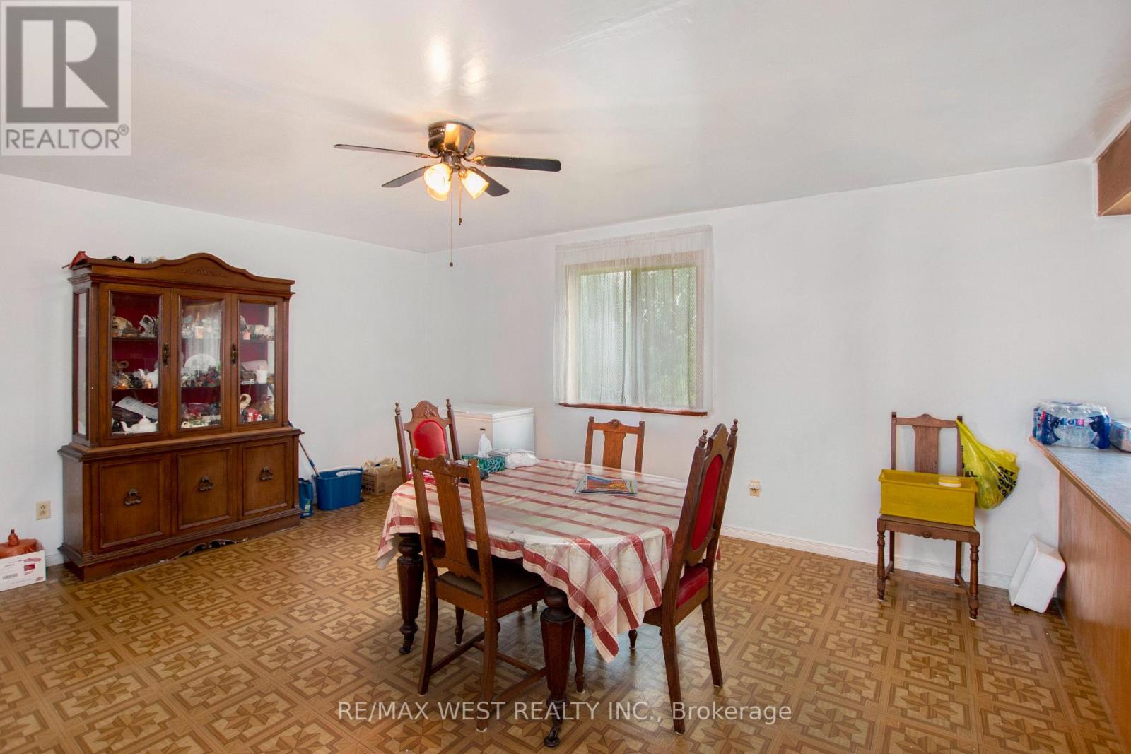 2075 FISH LAKE RD