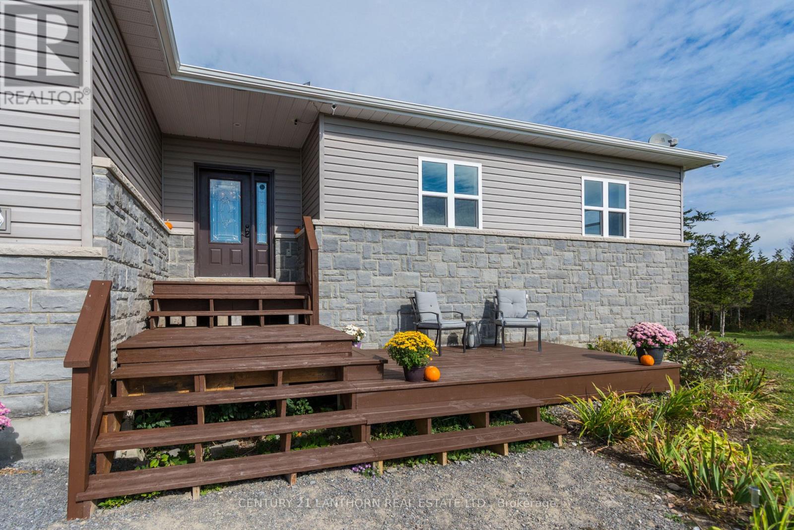 402 BLACK ROAD RD