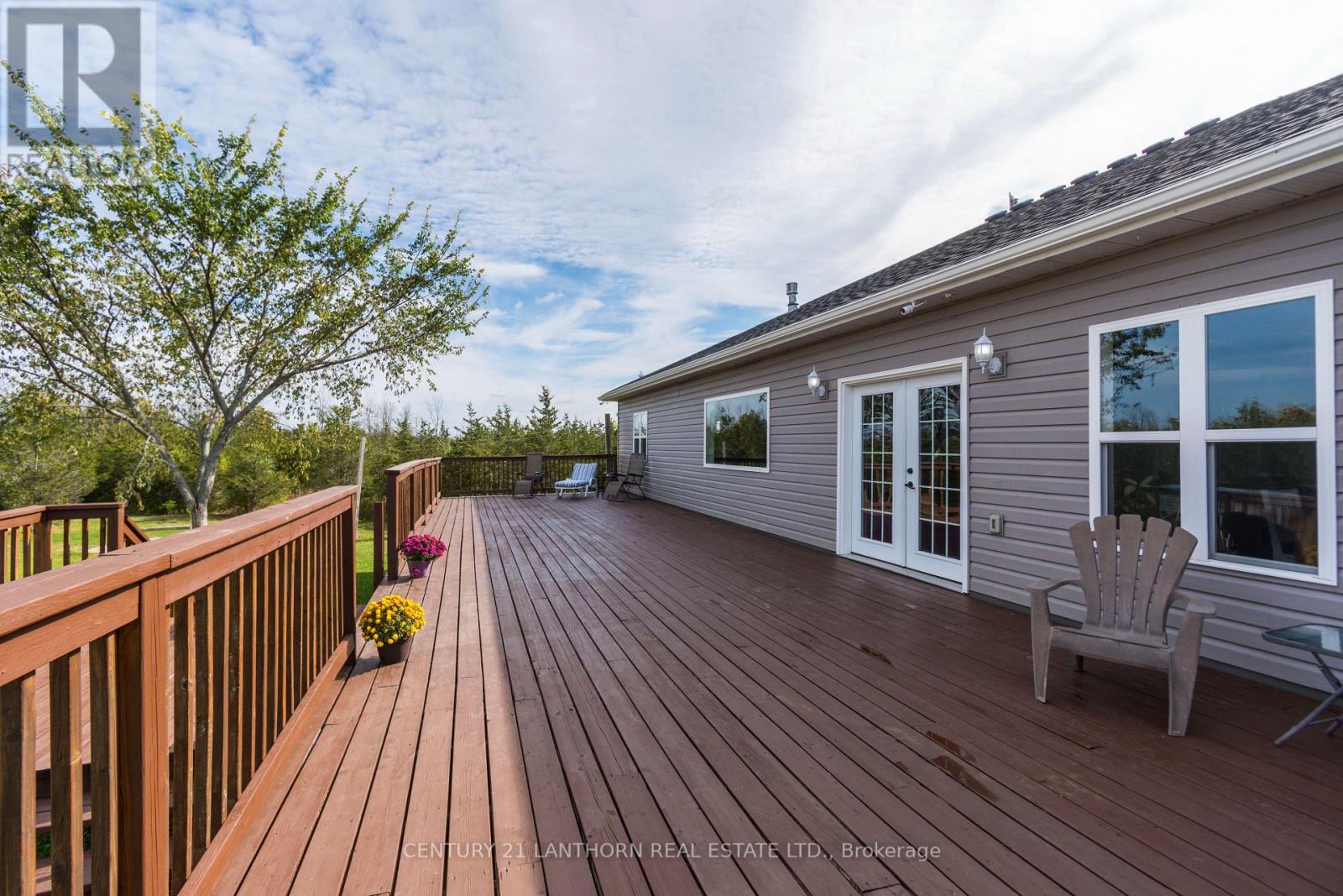 402 BLACK ROAD RD