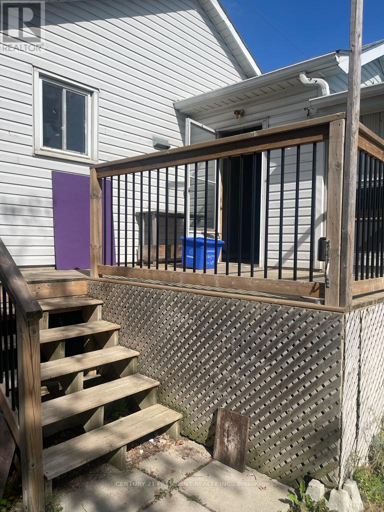 1224 PARKINSON RD